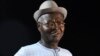 Agbeyomé Kodjo, ancien Premier ministre du défunt président togolais Gnassingbé Eyadema, et candidat à la présidence du MPDD, s'adresse à ses partisans lors d'un meeting de campagne à Kpalime, au Togo, le 19 février 2020. (Photo by PIUS UTOMI EKPEI / AFP)