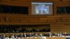 Український міністр закордонних справ Дмитро Кулеба промовляв до зібрання міністрів закордонних справ та міністрів оборони Європейського Союзу з допомогою відеозв'язку. Також виступав міністр оборони України Рустем Умеров. Люксембург. 22 квітня 2024 р.