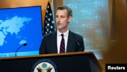 “Росія знову робить їжу зброєю у війні, яку вона сама розпочала”, - сказав Нед Прайс, речник Держдепартаменту США  