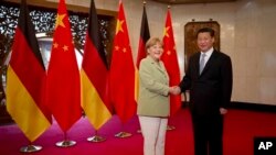Almanya Başbakanı Angela Merkel Pekin'de Çin Devlet Başkanı Xi Jingping ile