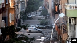 Các lực lượng quân đội Libya đã chiến đấu 10 ngày hồi cuối tháng 10 để chiếm lại những khu vực trong thành phố Benghazi bị nhóm Nhà nước Hồi giáo chiếm giữ.