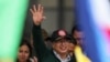 El presidente de Colombia, Gustavo Petro, se dirige a sus partidarios mientras asisten a una marcha en apoyo de las reformas en los sectores de salud, jubilación, empleo y prisiones propuestas por su gobierno, en Bogotá, Colombia, el 1 de mayo de 2024.