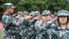 中国安徽淮北一所中学开学之后开始军训。（2021年9月5日）