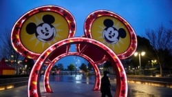 El parque de Disney en Shanghái también cerro el 25 de enero de 2020 debido al brote del coronavirus.