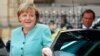 Başbakan Angela Merkel Berlinde düzenlenen Türk-Alman Ticaret ve Sanayi Odası Genel Kuruluna konuşmacı olarak katıldı