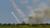 До нового пакету допомоги США увійшли боєприпаси для HIMARS. Фото для ілюстрації: постріл з HIMARS на Філіппінах, 2023 рік