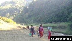 ရခိုင် စစ်ရှောင်တချို့။ (မှတ်တမ်းဓာတ်ပုံ - Rakhine Ethnics Congress)