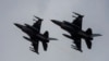 Винищувачі F-16 Повітряних сил ЗСУ, 4 серпня 2024. AP Photo/Efrem Lukatsky